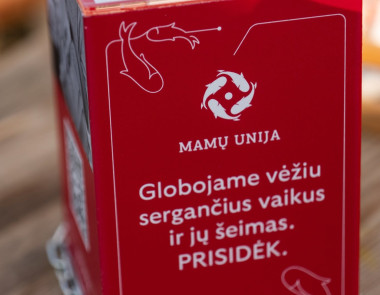 Lietuvos paštas ir „Mamų unija“ kviečia padėti vėžiu sergantiems vaikams: aukoti bus galima visuose pašto skyriuose